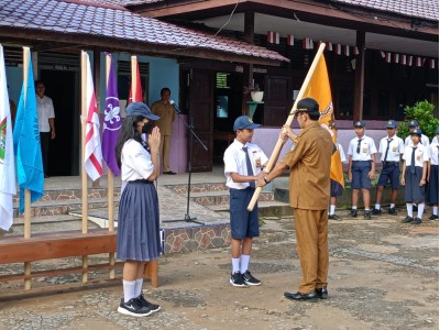 OSIS SMPN 1 MEMPAWAH HULU