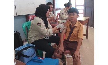 SMPN 1 Mempawah Hulu Dukung Penuh Program Vaksinasi JE ( Japanese Encephalitis)